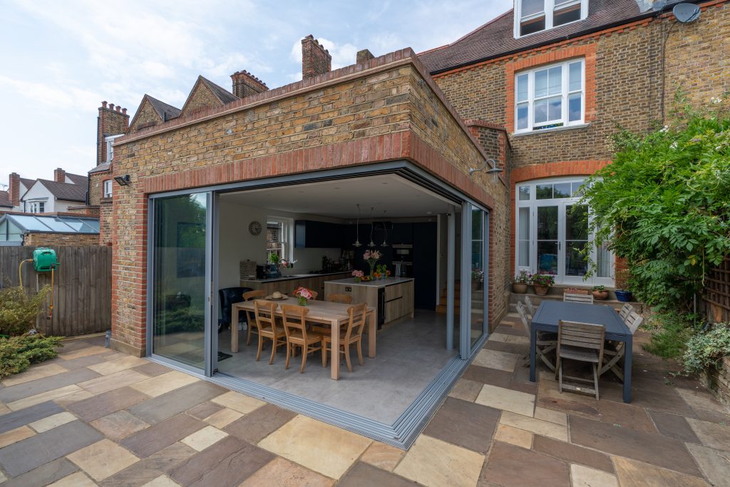 Contemporary House Extension Streatham by JCR Projects
