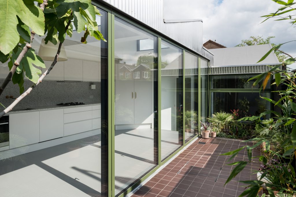 Architect-Designed House Extension Kennington by JCR Projects