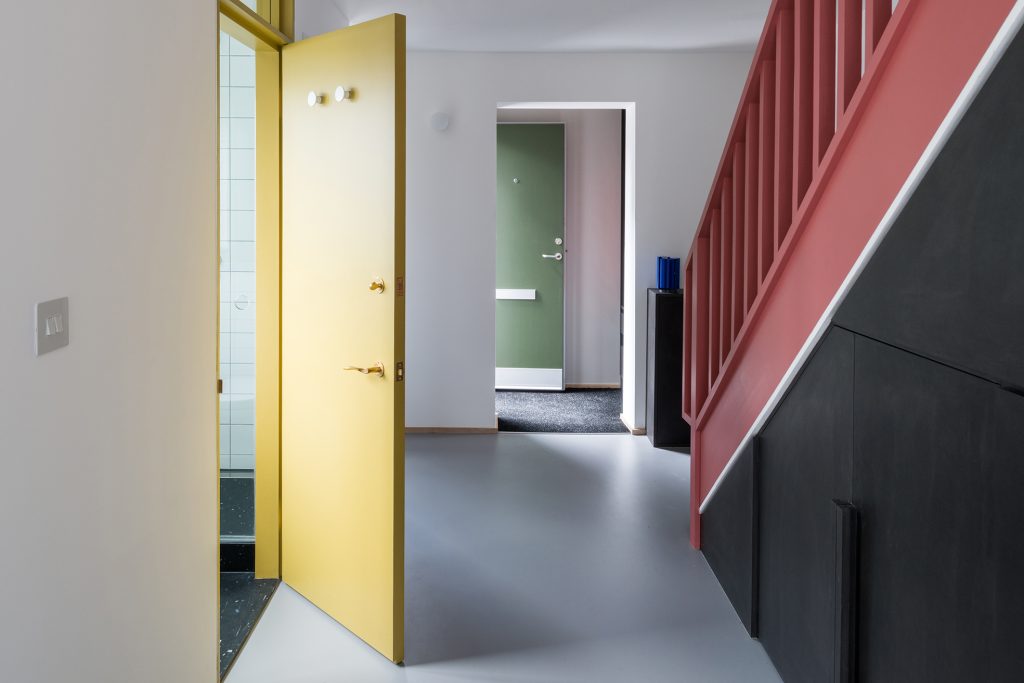 Architect-Designed House Extension Kennington by JCR Projects
