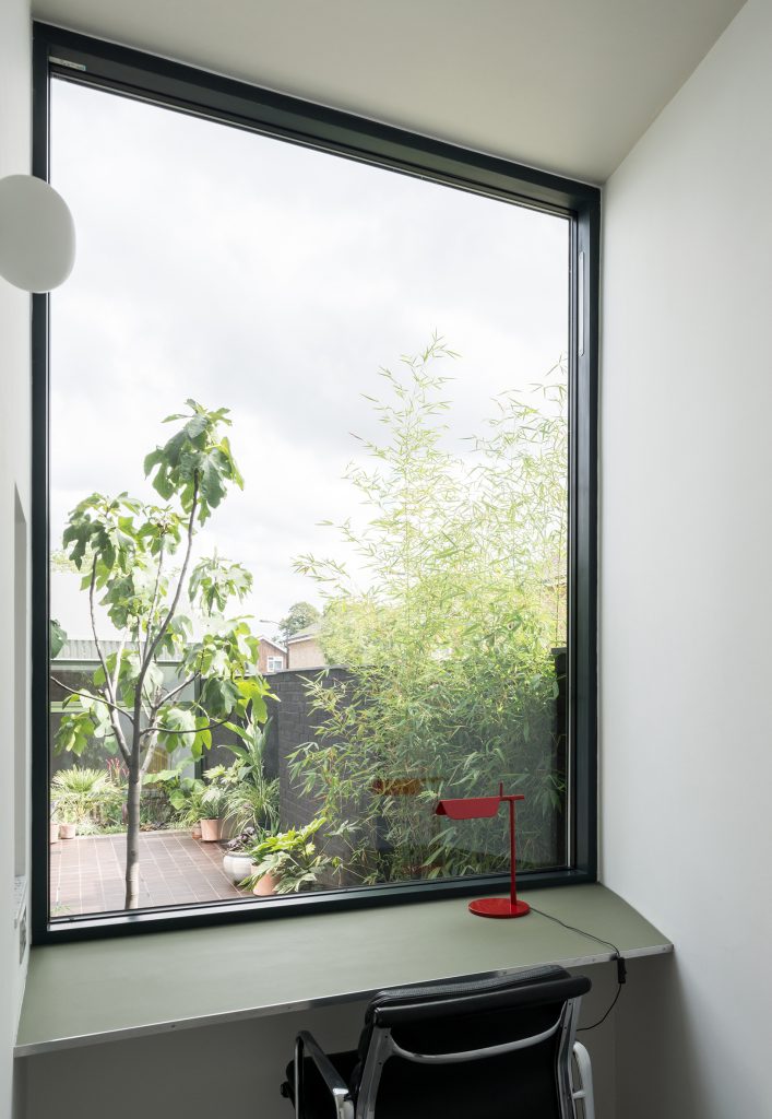 Architect-Designed House Extension Kennington by JCR Projects