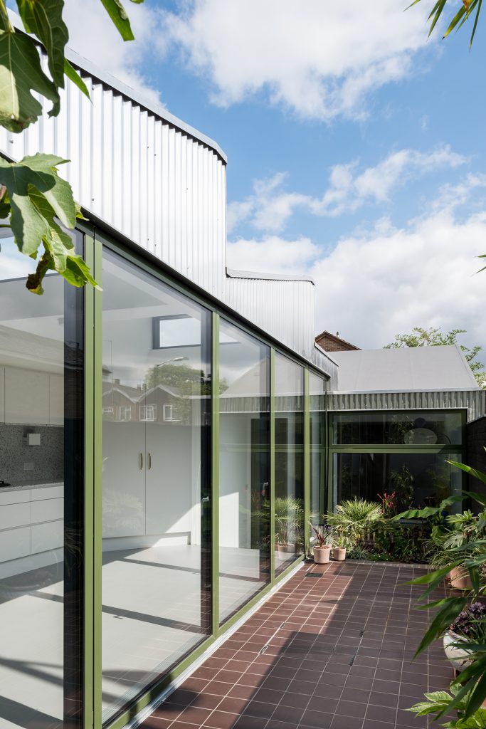 Architect-Designed House Extension Kennington by JCR Projects